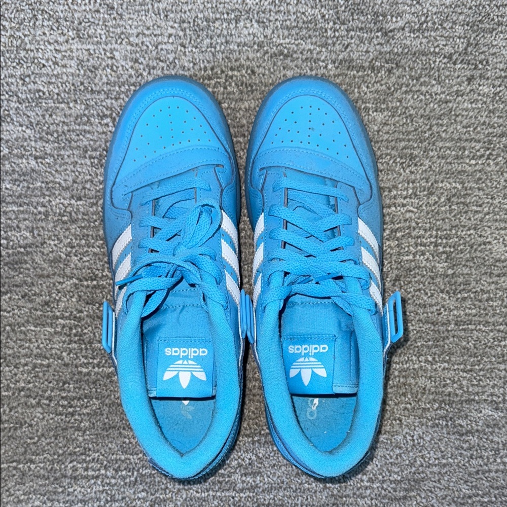 Adidas Men's Blue and White Sneakers